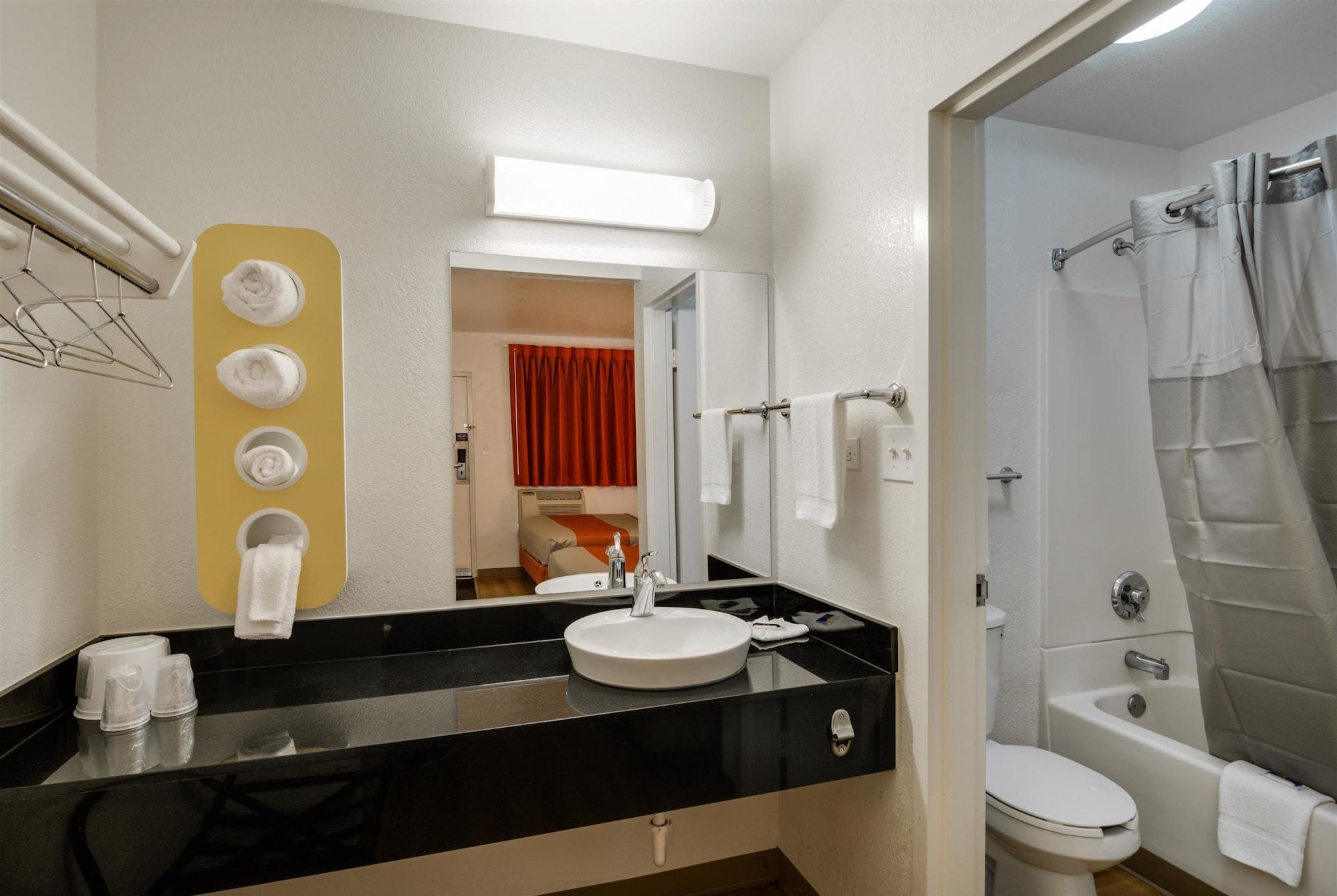 Motel 6-Schiller Park, Il - Chicago O'Hare Dış mekan fotoğraf